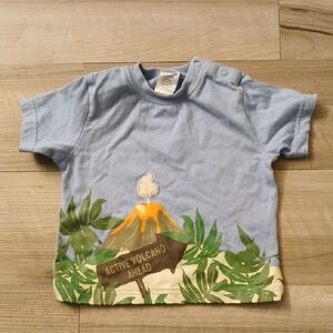 Gymboree Light Blue Volcano Adventure Tee Vintage Size 6-12 Months (G)